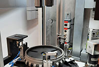 Mahr MWF GmbH Develops Measuring Machine for Double-Flank Gear Roll Testing