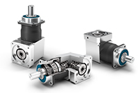 Economical and with a heavy-duty output bearing: The new WPLHE right-angle gearbox
